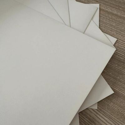 Противообворотная бумага из слоновой кости 210/230/250/270/300gsm FBB/GC1/C1S с химической целлюлозой и стандартом