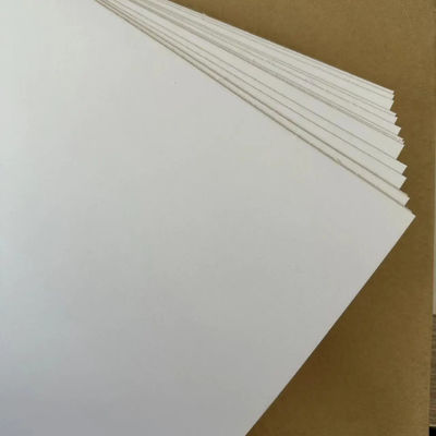 Бумага для печати на заказ 210/230/250/270/300gsm FBB/GC1/C1S стандарта