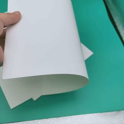 Листы белого искусственного картона с бумагой C2S Duplex Board