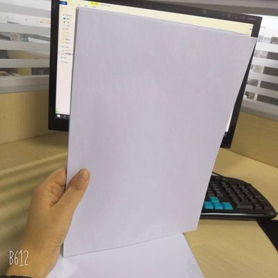 60 70 80 90 100 120GSM Необработанная белая бумага/непокрытая офсетная бумага с высоким грамматическим содержанием